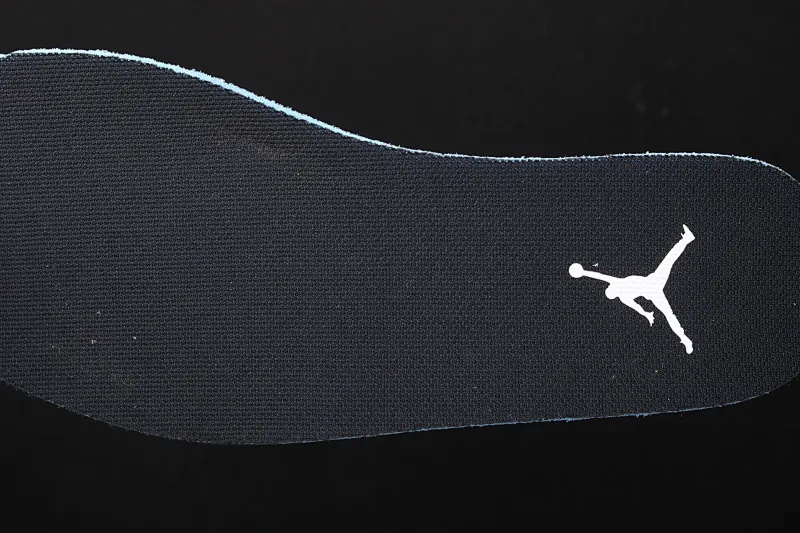 All categories Air Jordan Jordan series basketball shoes Air Jordan 1 Mid Air Jordan 1 Mid AJ1 Joe 1 Zhongbang color stitching CW1140-100